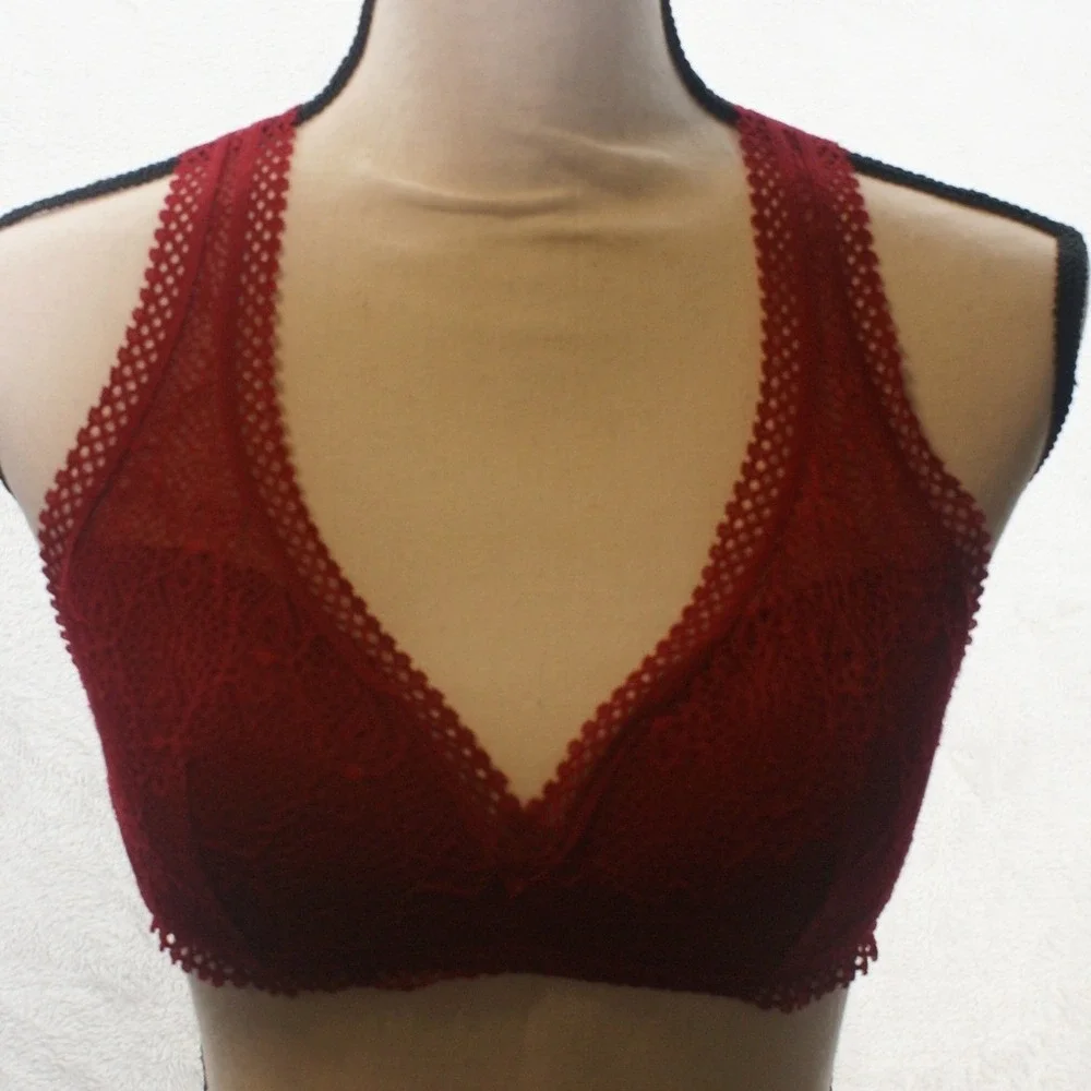 Victorias Secret Burgundy Red Floral Lace Racerback Bralette Medium Wireless